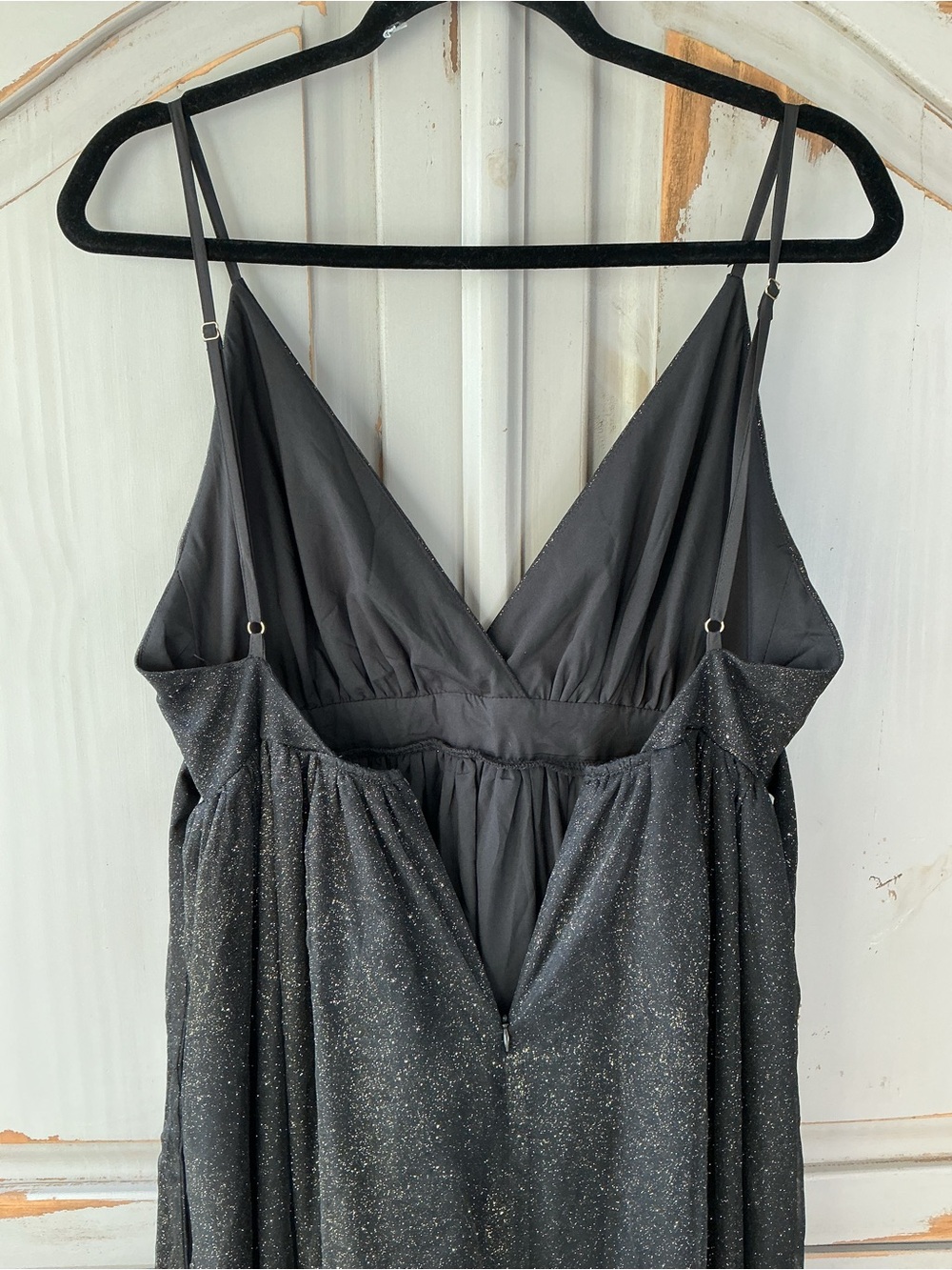 Showpo | Angelina Plunge Neck Black Gold Glitter Maxi Dress Formal Gown US 6 NWT - Picture 8 of 11